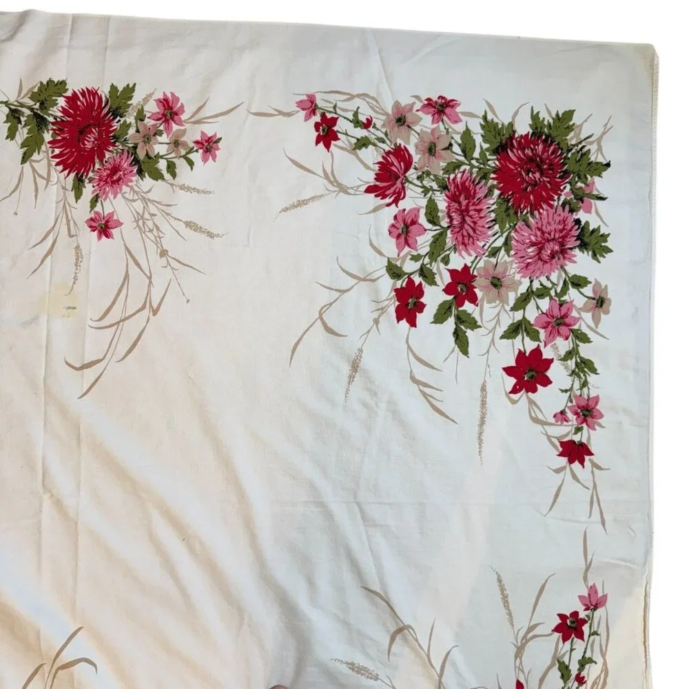 Vintage Floral Tablecloth MCM Red Pink Chrysanthemum Print Mum Flower‎ 51 x 60”